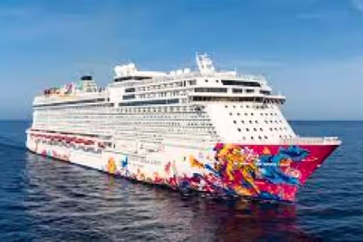 Singapore Dream Cruise Honeymoon Package